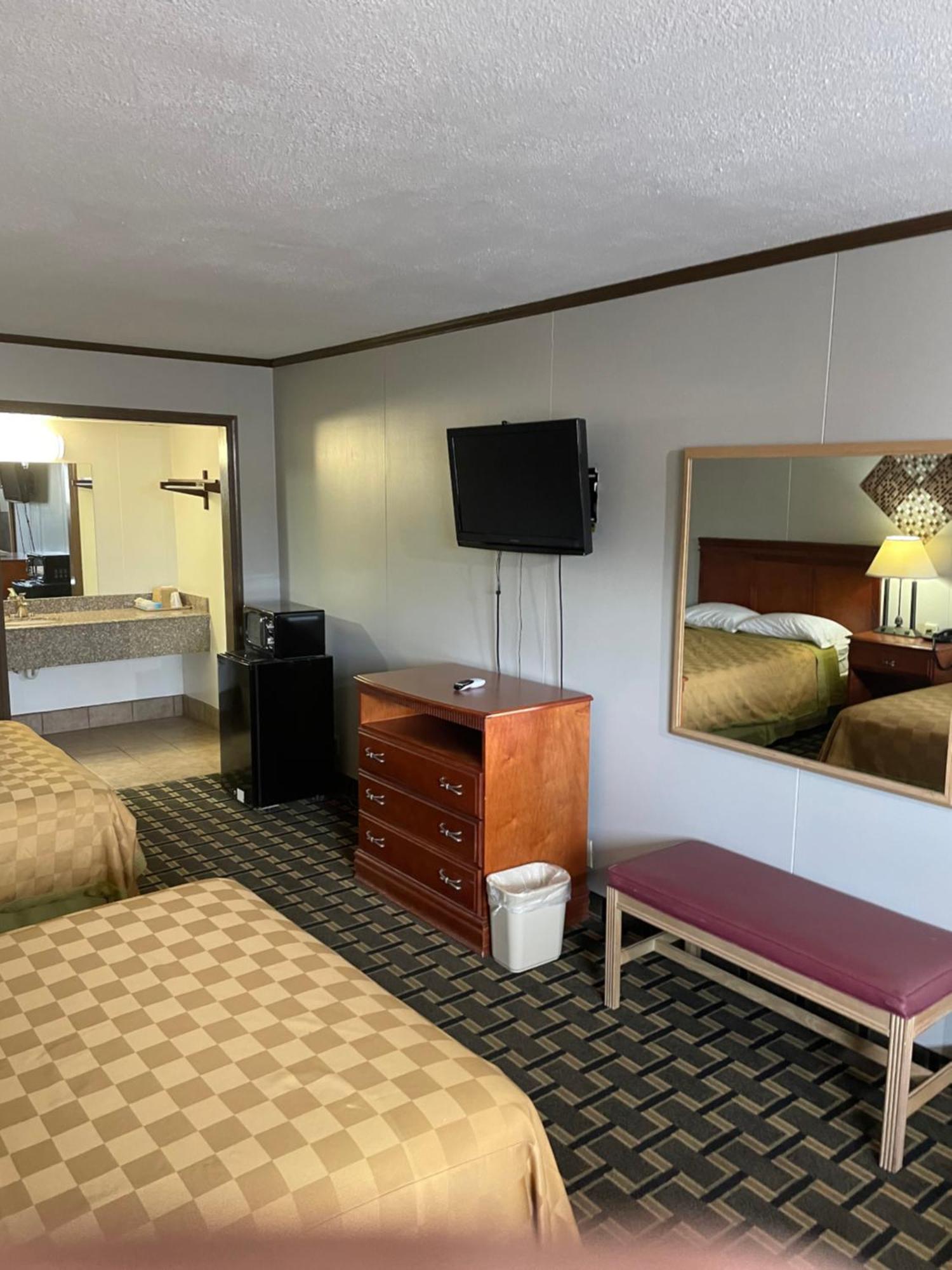 Bedford Inn Елк Сити Екстериор снимка