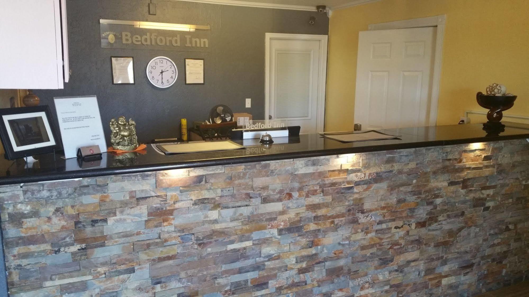 Bedford Inn Елк Сити Екстериор снимка